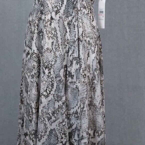 NWT Calvin Klein | Chiffon Faux Wrap Snake Print Hi-Lo Maxi Dress | Size 10 - Picture 3 of 11